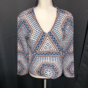 C & E geometric print top.   F40